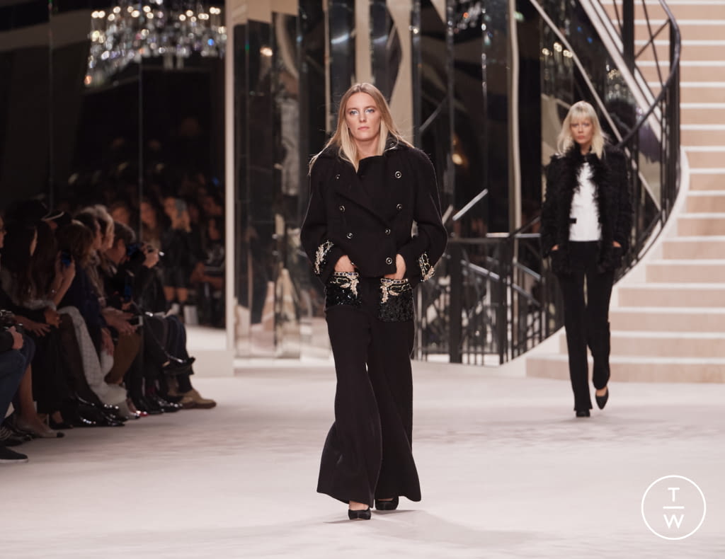 Fashion Week Paris Pre-Fall 2020 look 7 de la collection Chanel womenswear