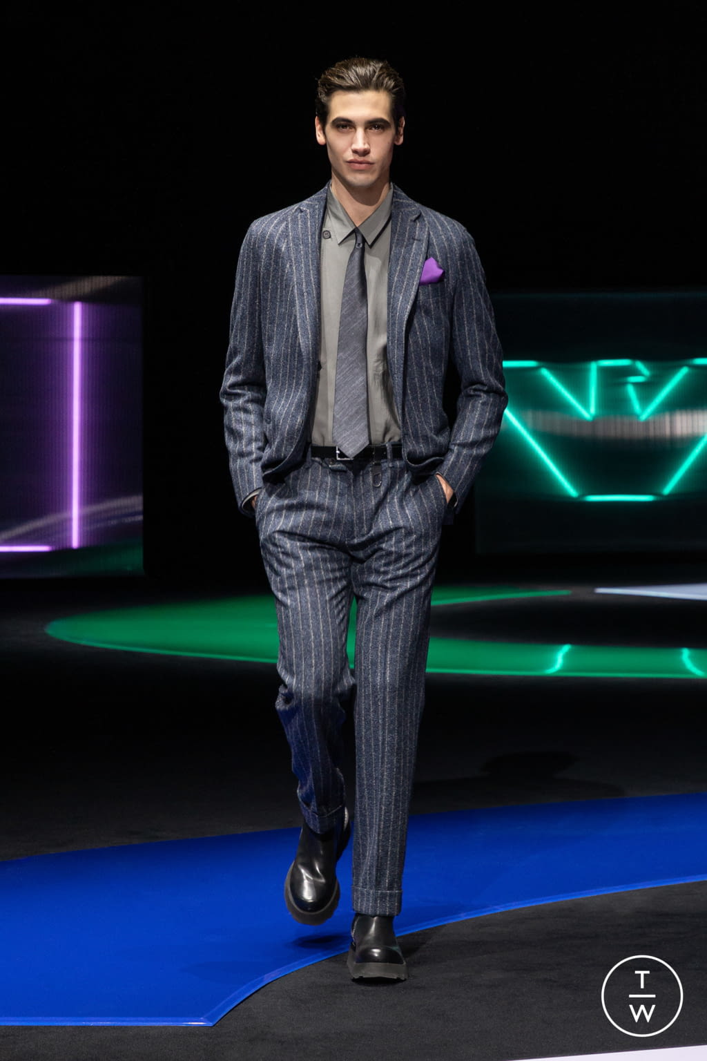 Fashion Week Milan Fall/Winter 2021 look 50 from the Emporio Armani collection womenswear
