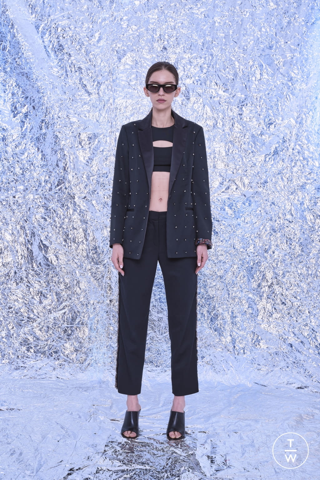 Fashion Week Paris Pre-Fall 2020 look 50 from the Koché collection 女装