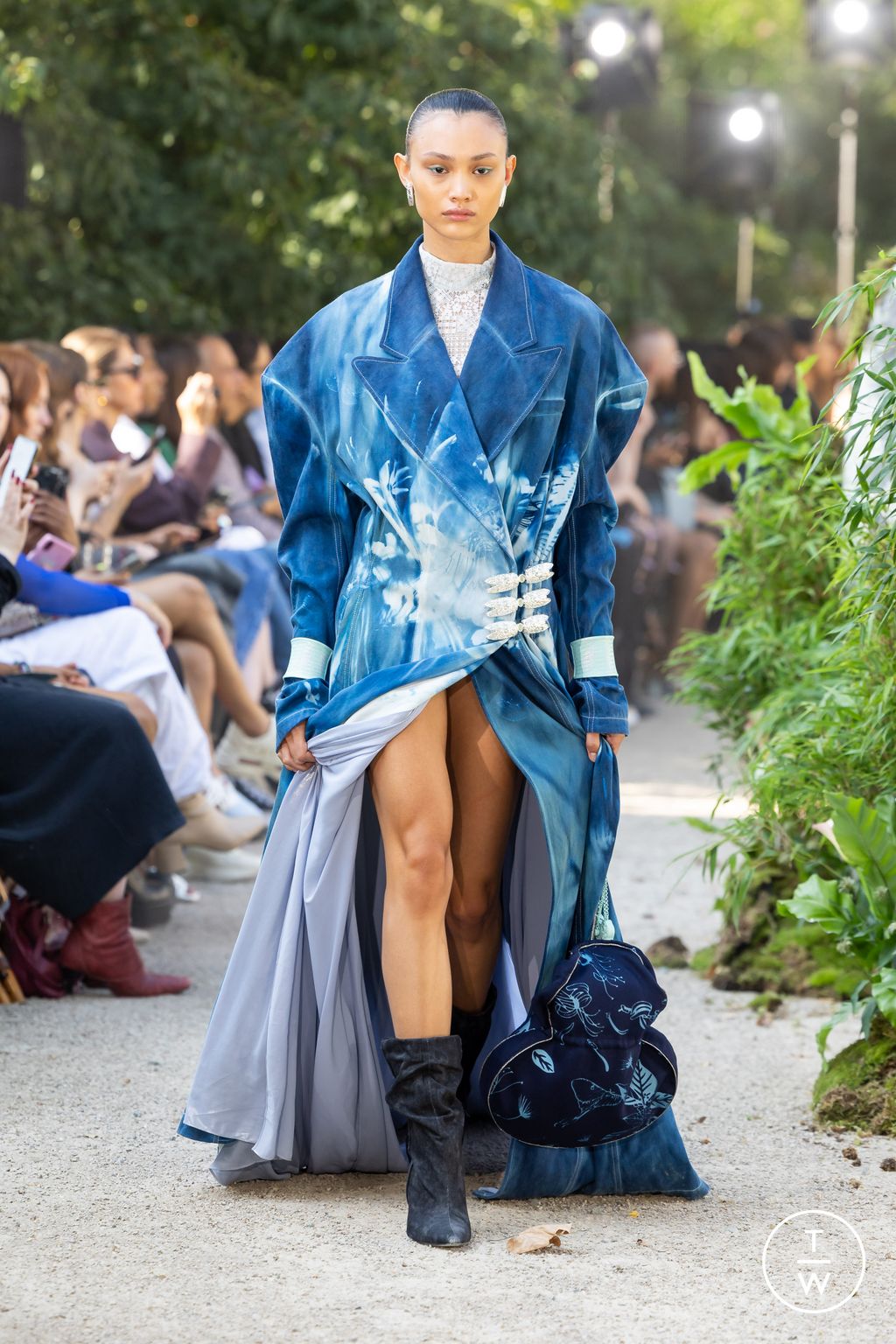 Fashion Week London Spring/Summer 2024 look 51 from the MITHRIDATE collection 女装