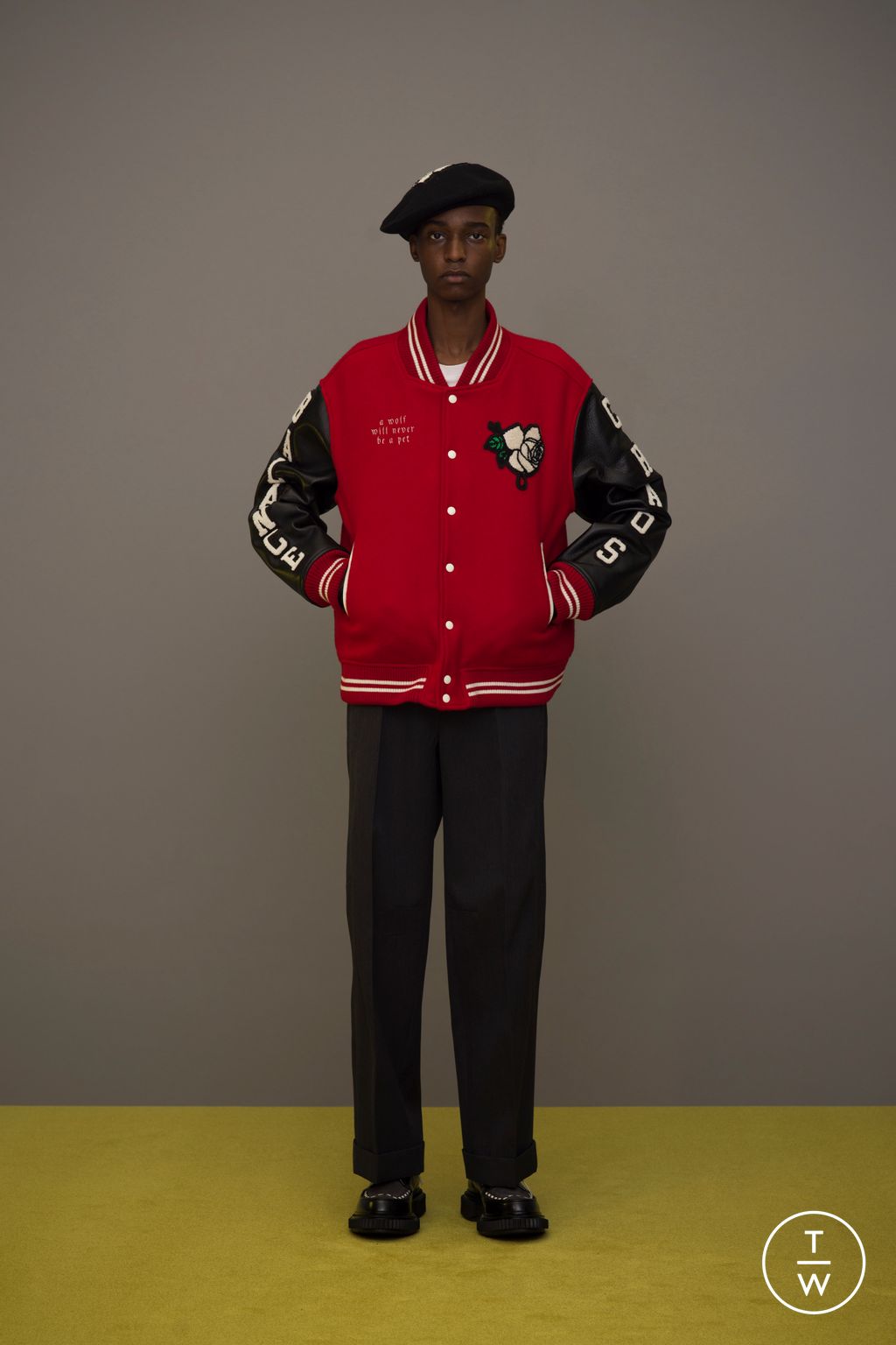 Fashion Week Paris Fall/Winter 2023 look 64 from the Undercover collection 男装