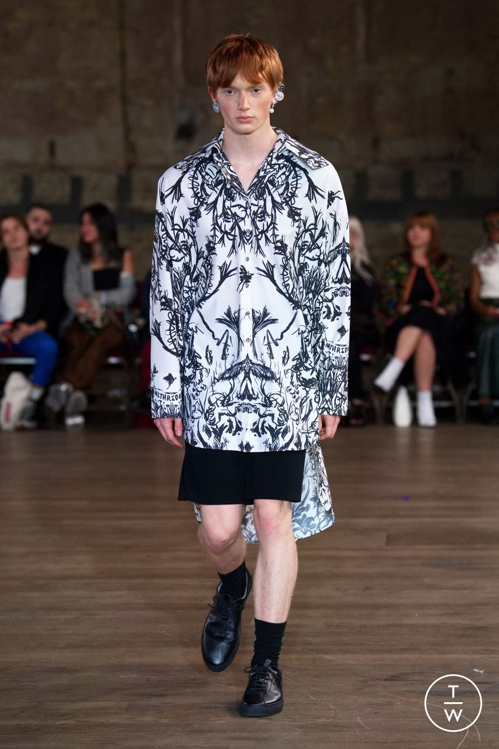 Fashion Week London Spring/Summer 2023 look 52 from the MITHRIDATE collection womenswear