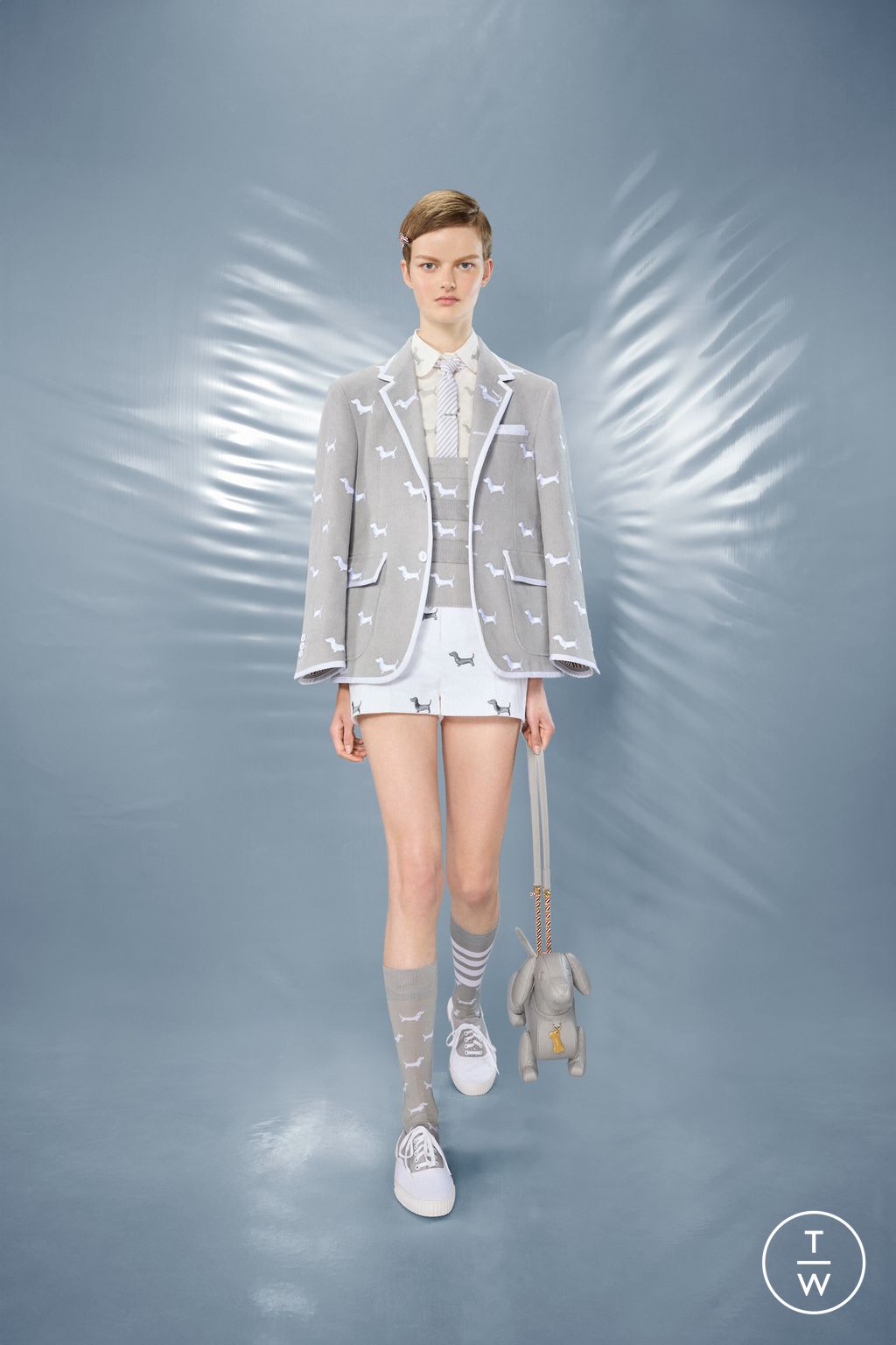 Fashion Week New York Resort 2025 look 6 from the Thom Browne collection 女装