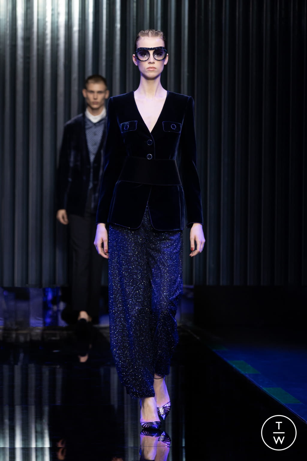 Fashion Week Milan Fall/Winter 2022 look 53 from the Giorgio Armani collection 女装