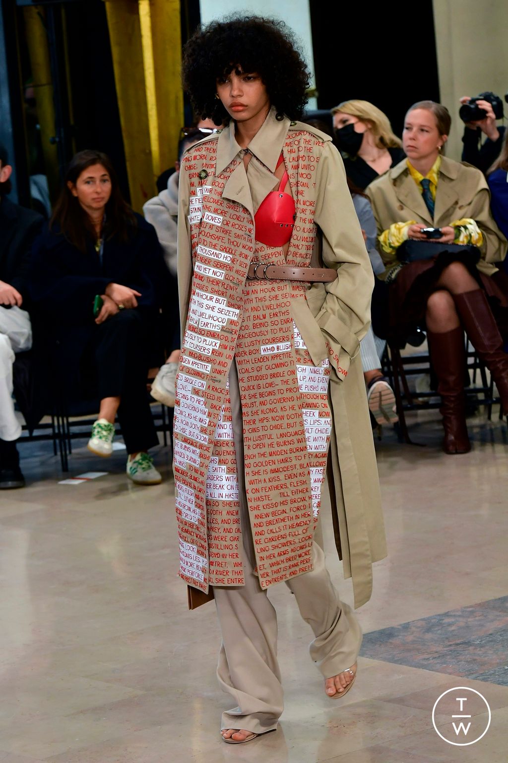Fashion Week Paris Spring/Summer 2023 look 52 from the Rokh collection 女装