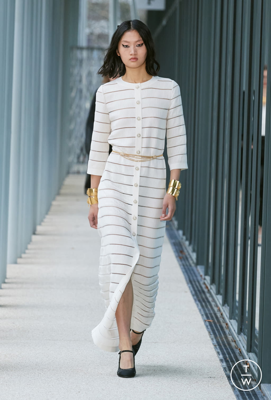 Fashion Week Paris Pre-Fall 2022 look 54 from the Chanel collection womenswear
