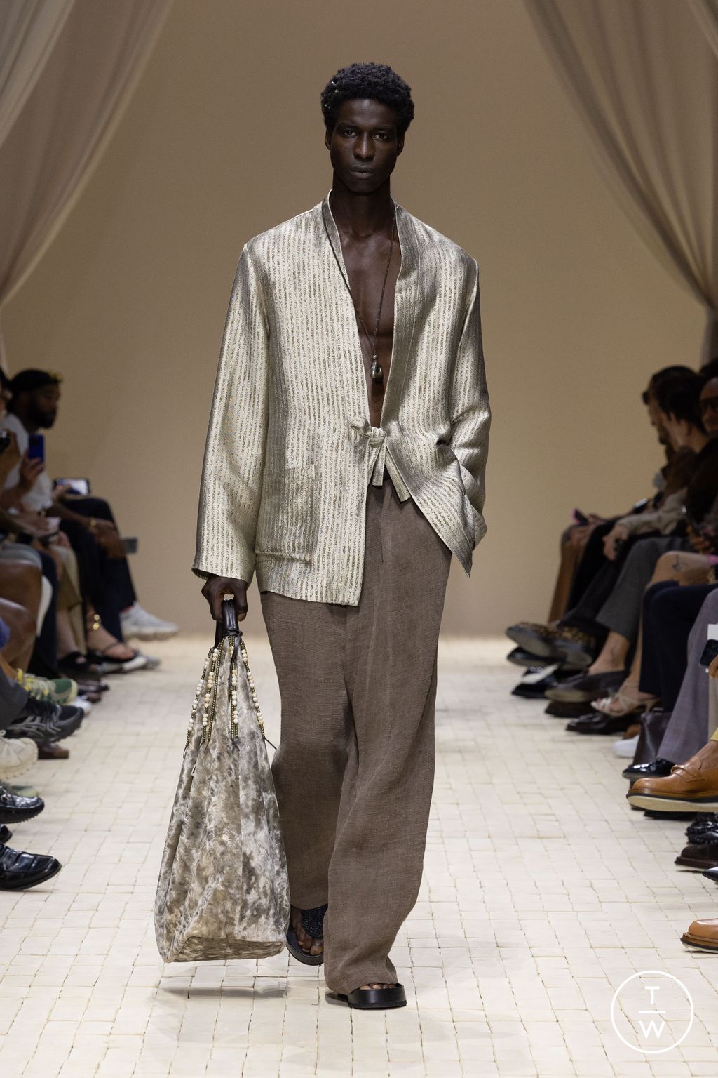 Fashion Week Milan Spring/Summer 2026 look 55 from the Emporio Armani collection menswear
