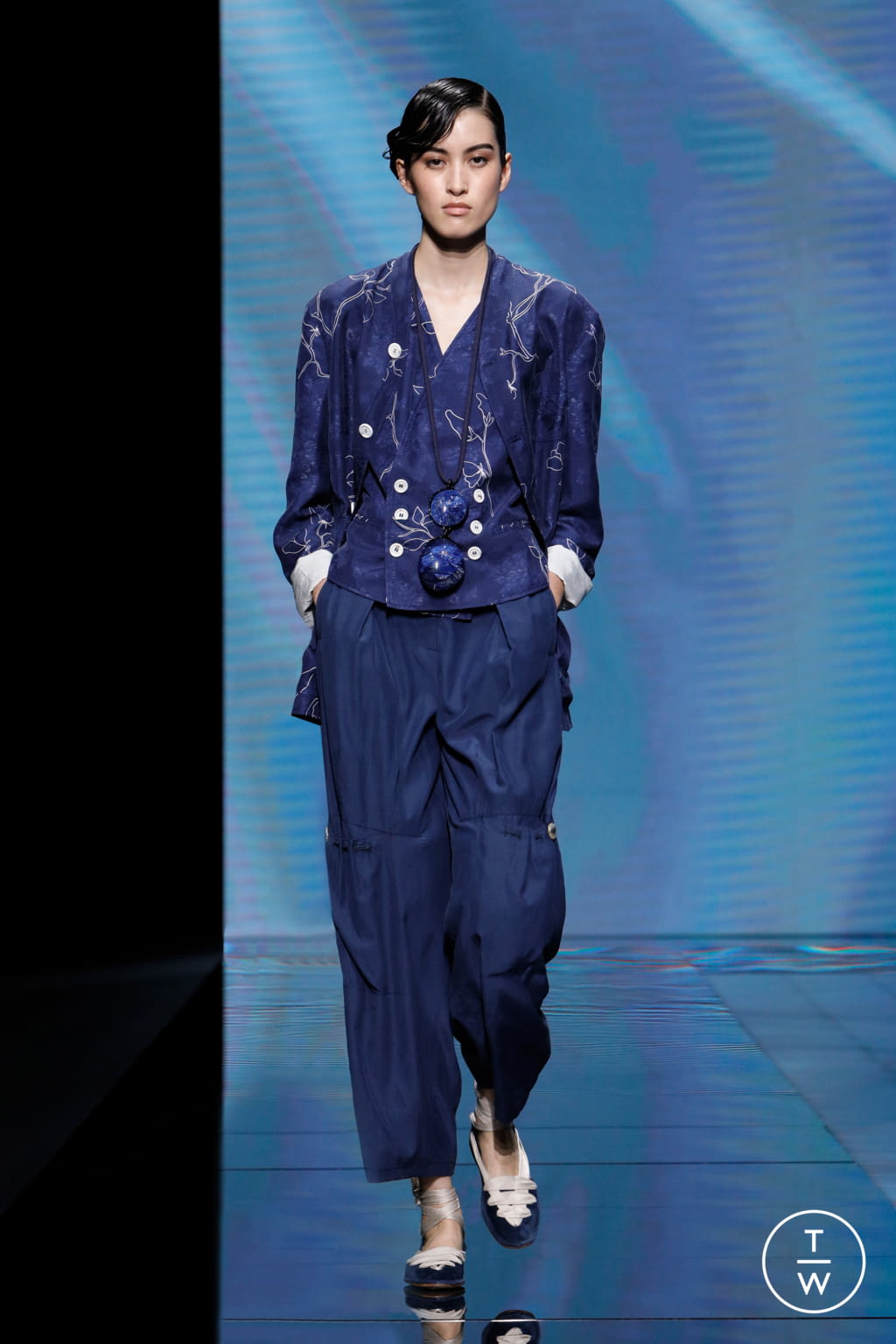 Fashion Week Milan Spring/Summer 2021 look 55 de la collection Giorgio Armani womenswear