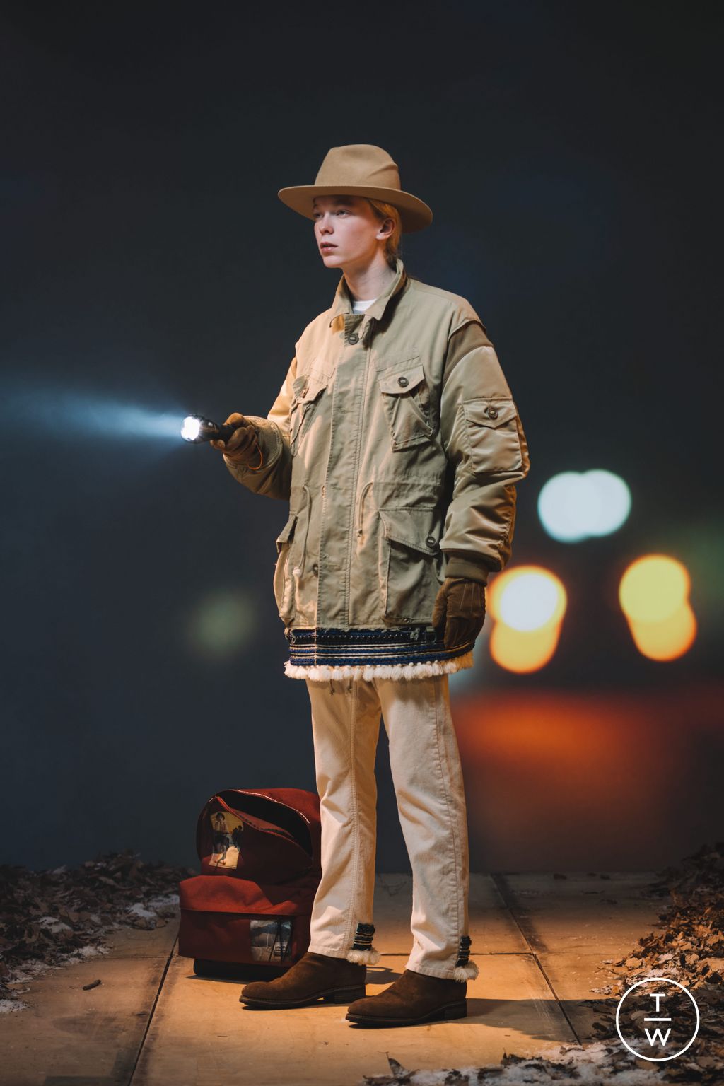 Fashion Week Paris Fall/Winter 2024 look 56 from the Undercover collection 男装