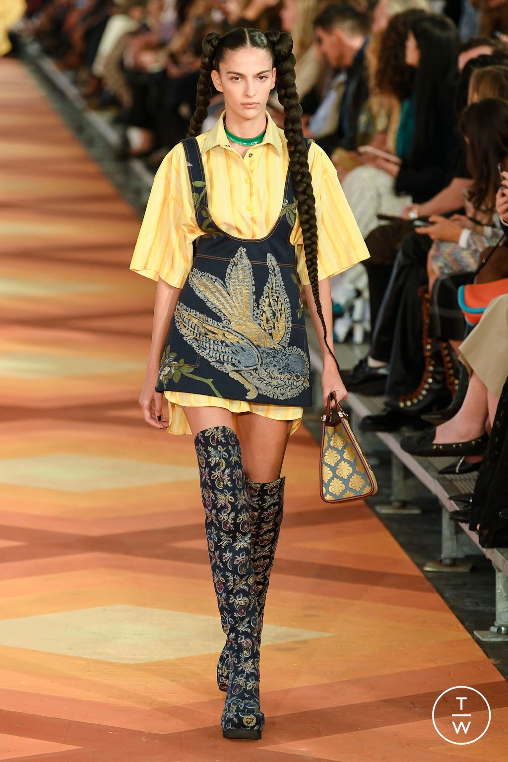 Fashion Week Milan Spring/Summer 2023 look 7 from the Etro collection womenswear