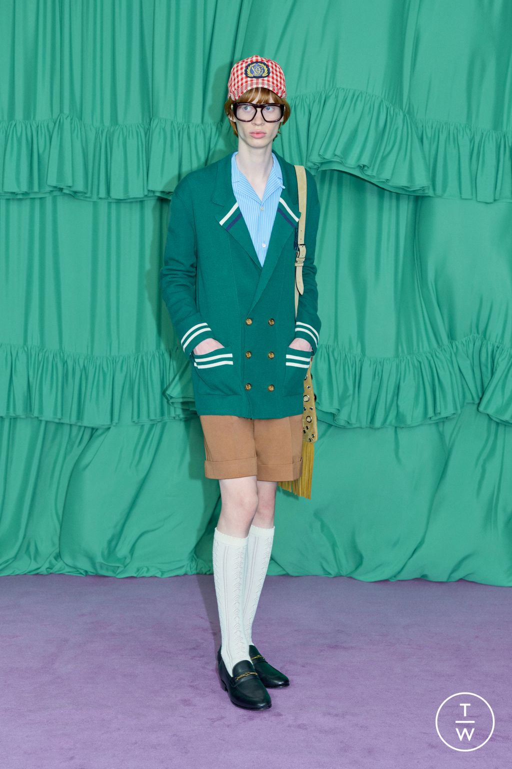 Fashion Week Paris Pre-Fall 2025 look 112 from the Valentino collection womenswear