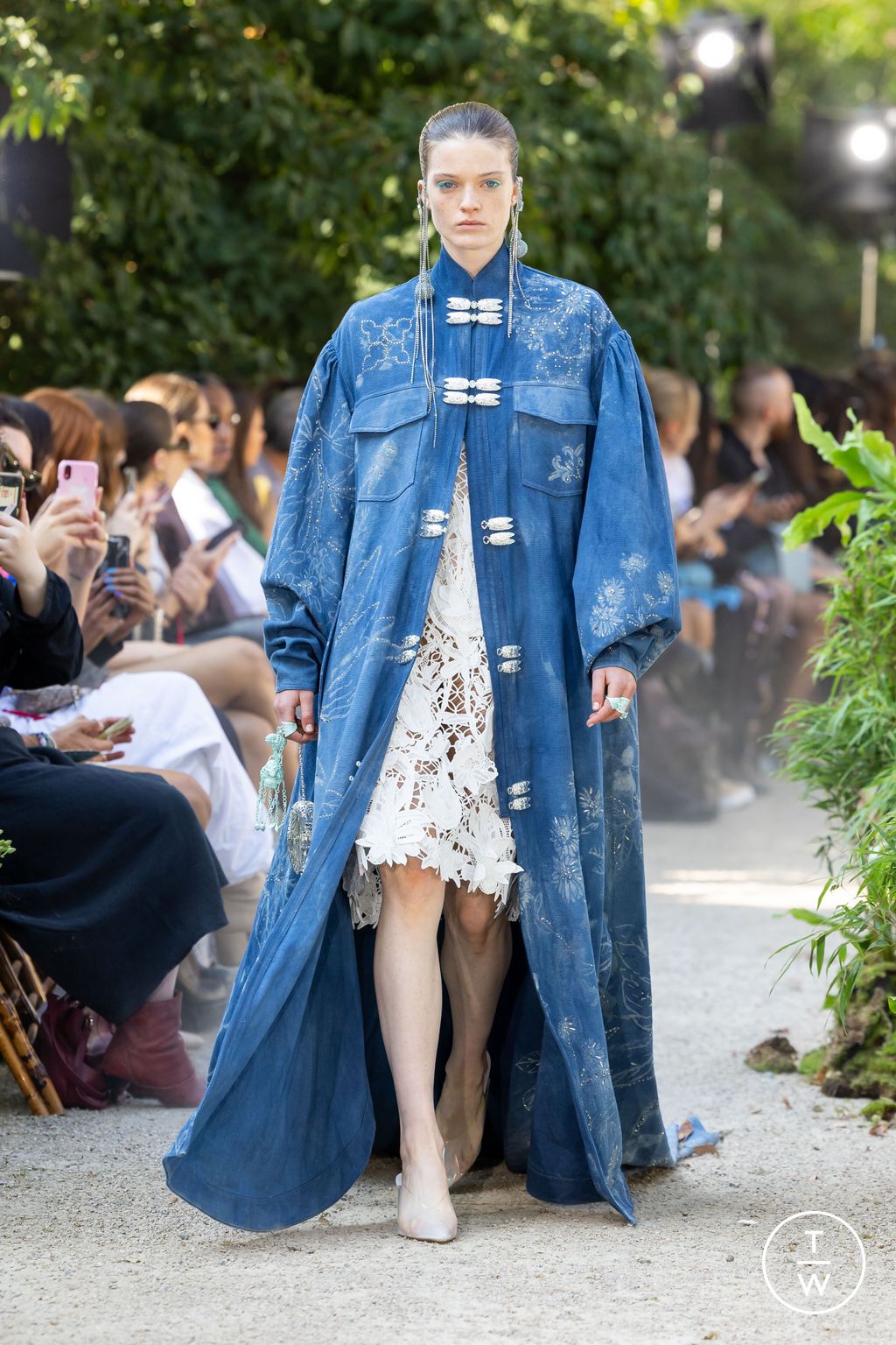 Fashion Week London Spring/Summer 2024 look 57 from the MITHRIDATE collection 女装
