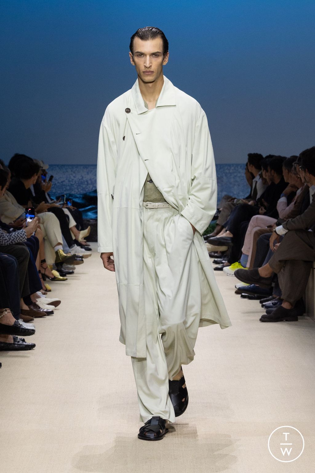 Fashion Week Milan Spring/Summer 2026 look 57 from the Giorgio Armani collection 男装