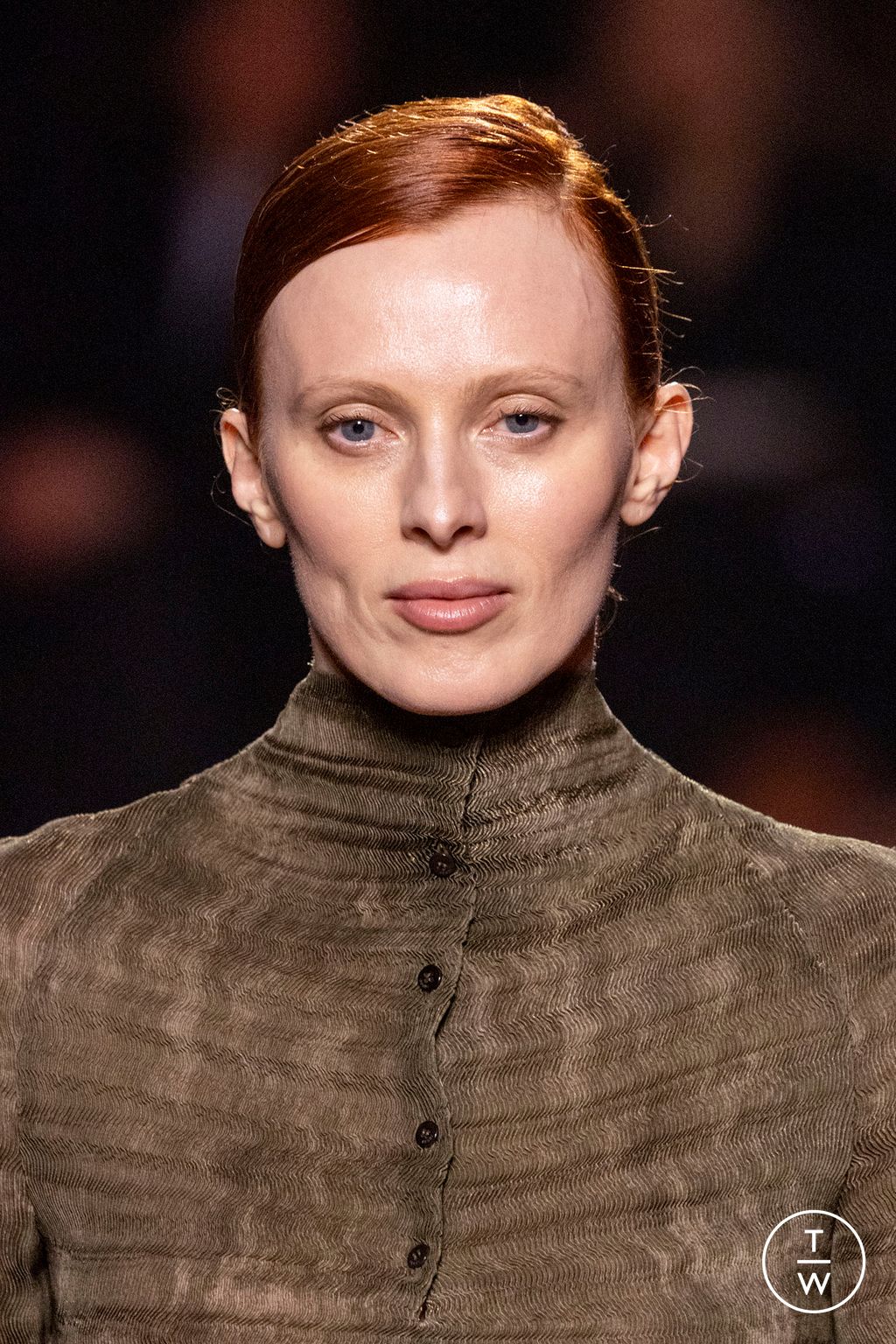 Fashion Week Milan Fall/Winter 2025 look 14 from the Fendi collection womenswear accessories