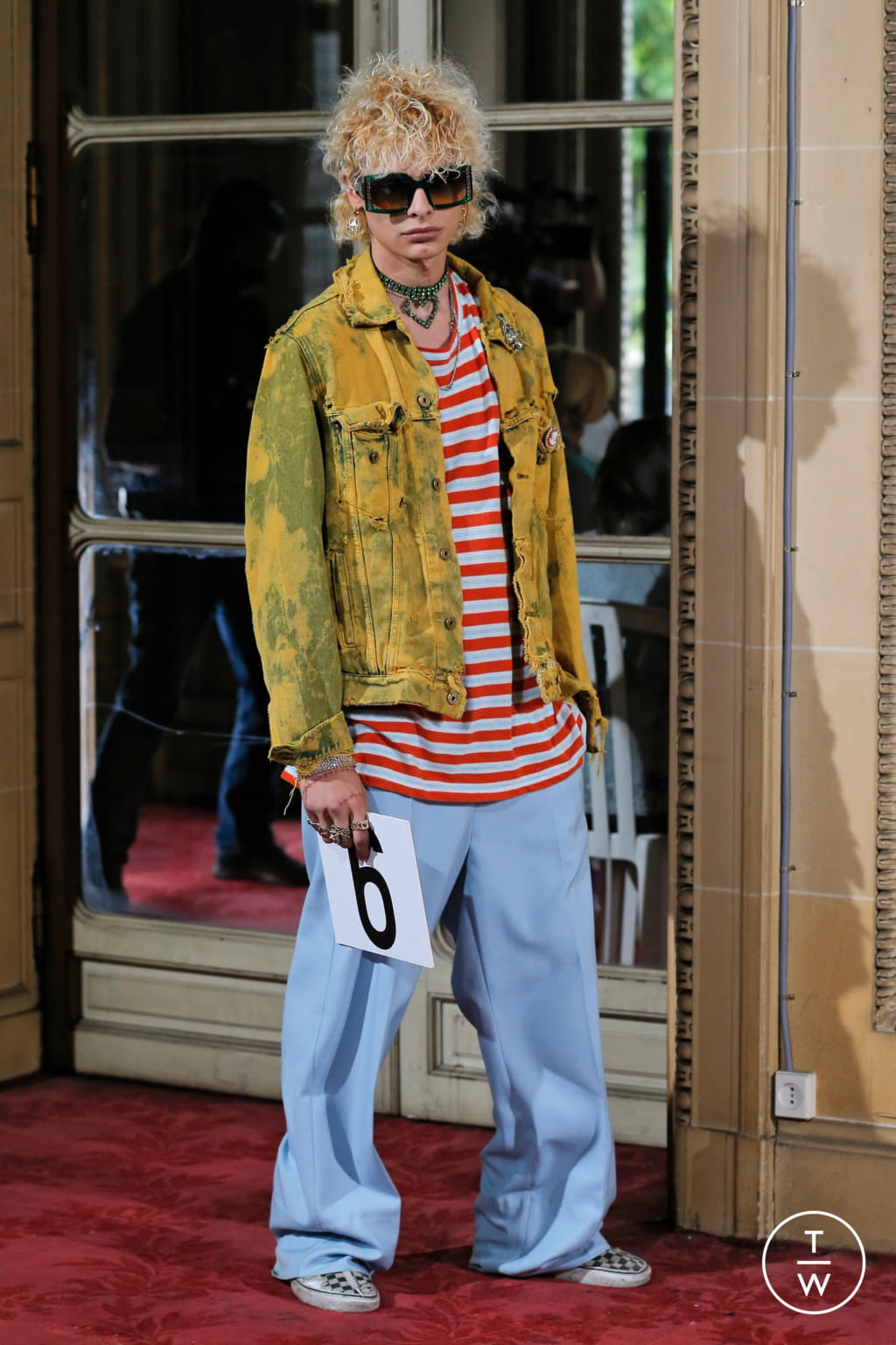 Fashion Week Paris Spring/Summer 2022 look 6 from the COOL TM* collection menswear