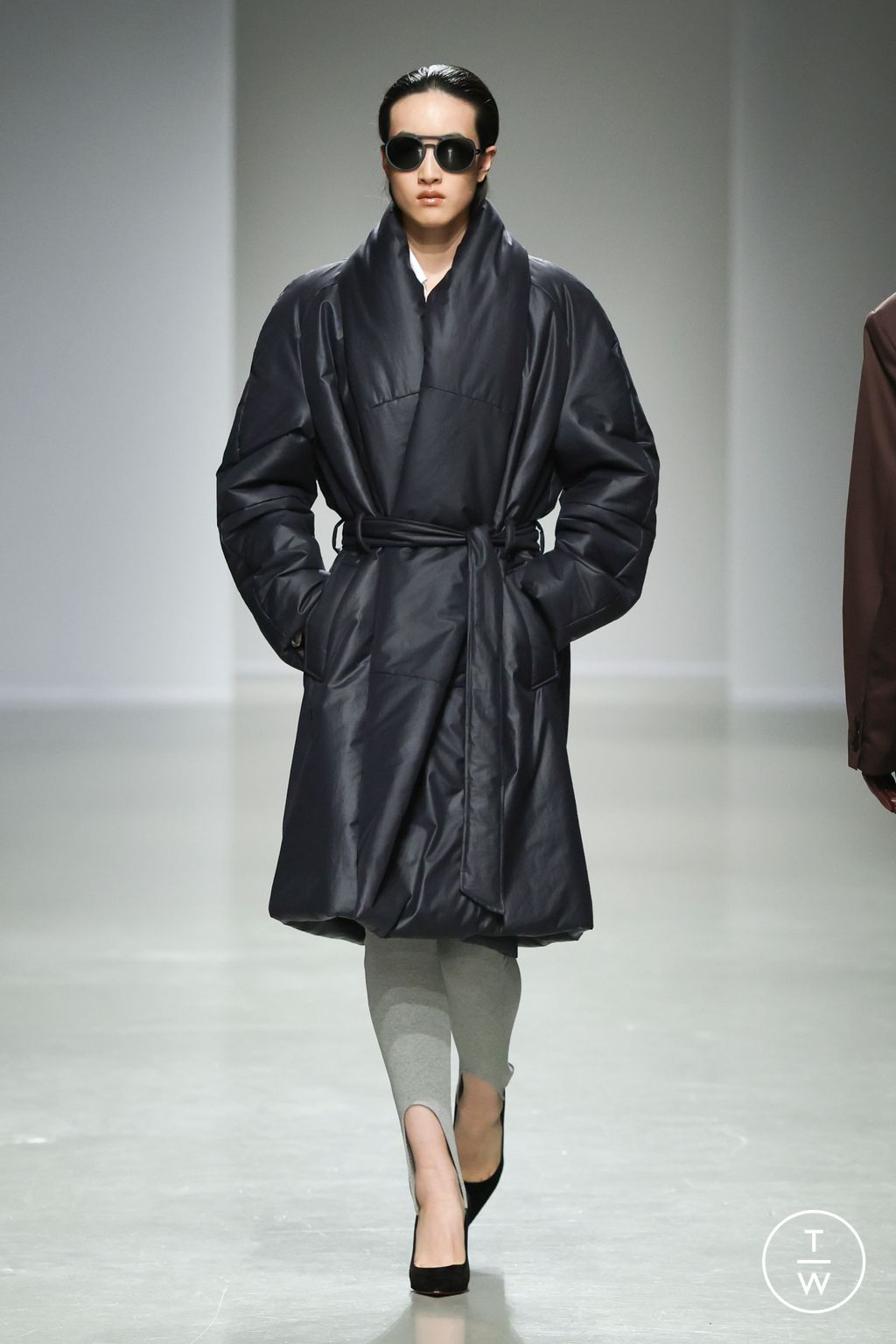 Fashion Week Paris Fall/Winter 2025 look 6 from the Atlein collection 女装