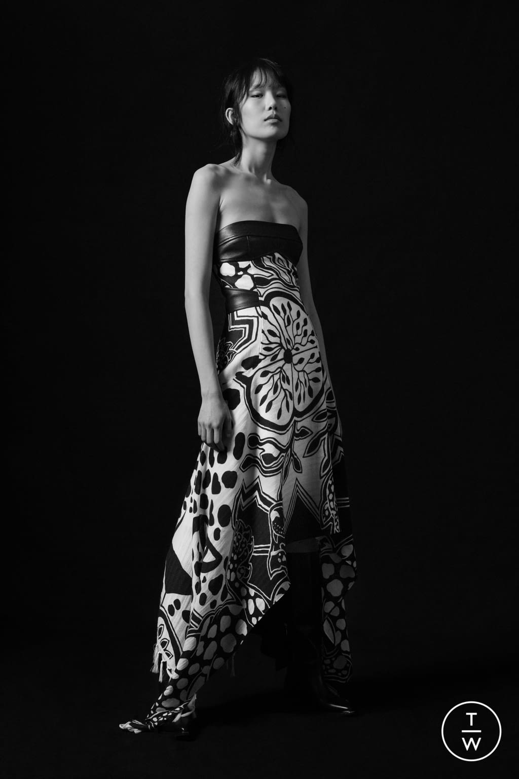 Fashion Week Paris Fall/Winter 2020 look 33 from the Barbara Bui collection womenswear