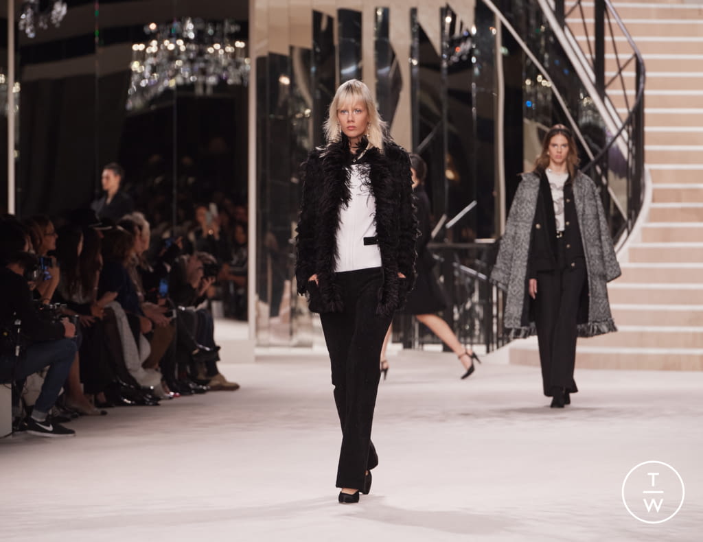 Fashion Week Paris Pre-Fall 2020 look 5 de la collection Chanel womenswear