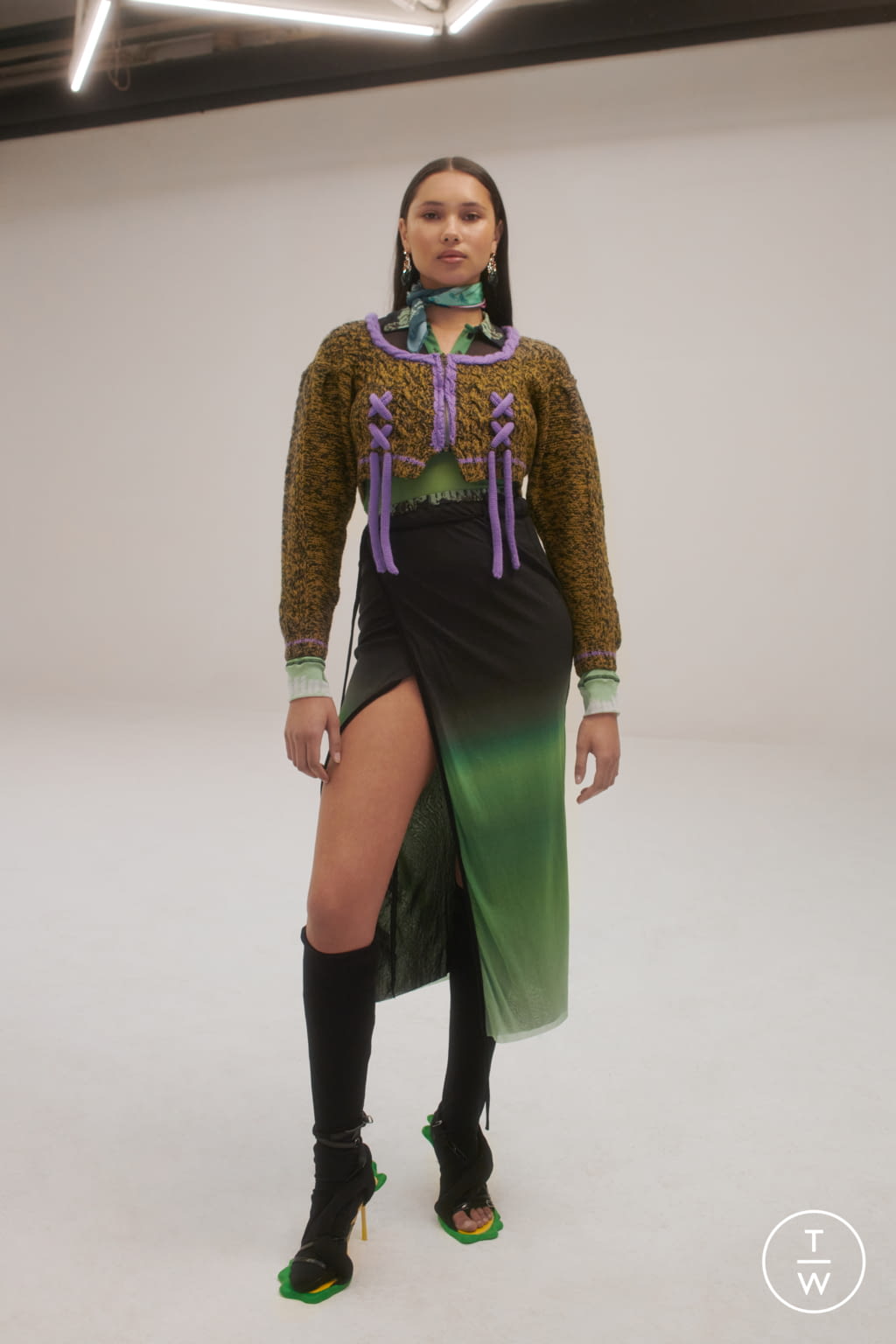 Fashion Week Paris Fall/Winter 2021 look 6 from the Ottolinger collection womenswear