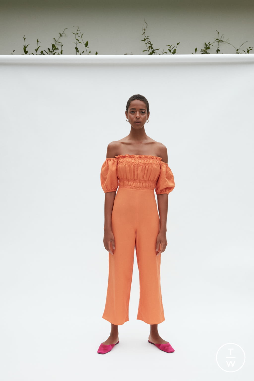 Fashion Week Paris Spring/Summer 2021 look 6 from the Vanessa Cocchiaro collection womenswear