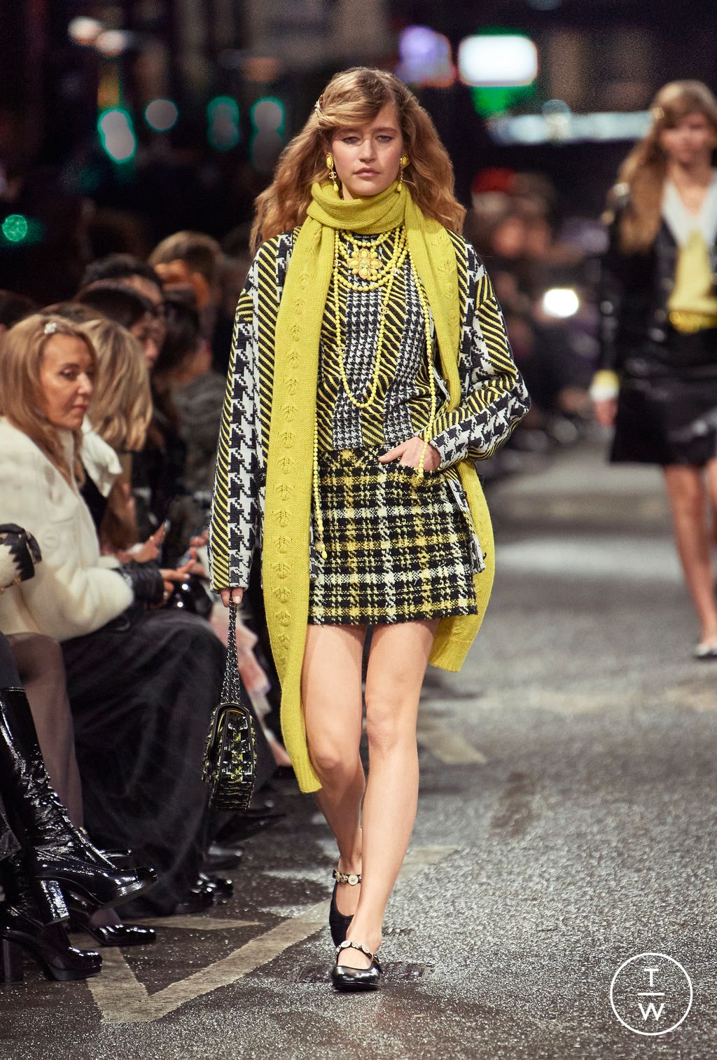 Fashion Week Paris Pre-Fall 2024 look 61 de la collection Chanel womenswear