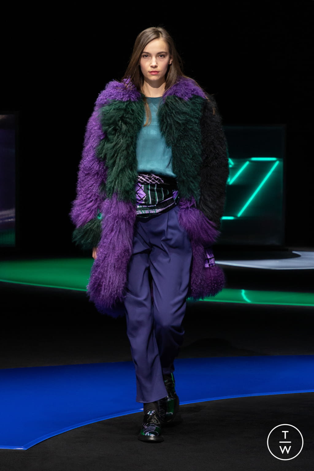 Fashion Week Milan Fall/Winter 2021 look 62 from the Emporio Armani collection womenswear