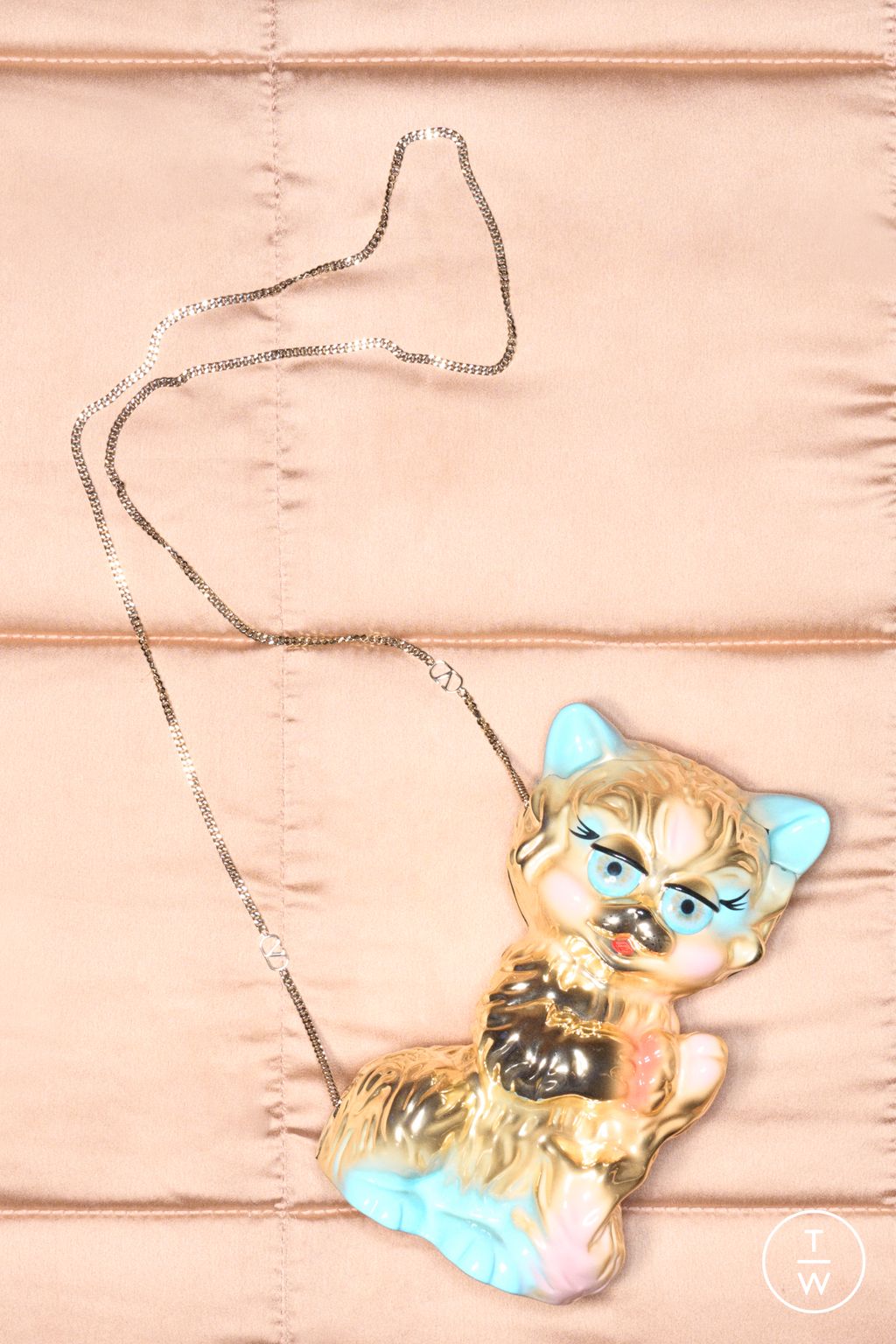 Fashion Week Paris Resort 2026 look 45 from the Valentino collection womenswear accessories