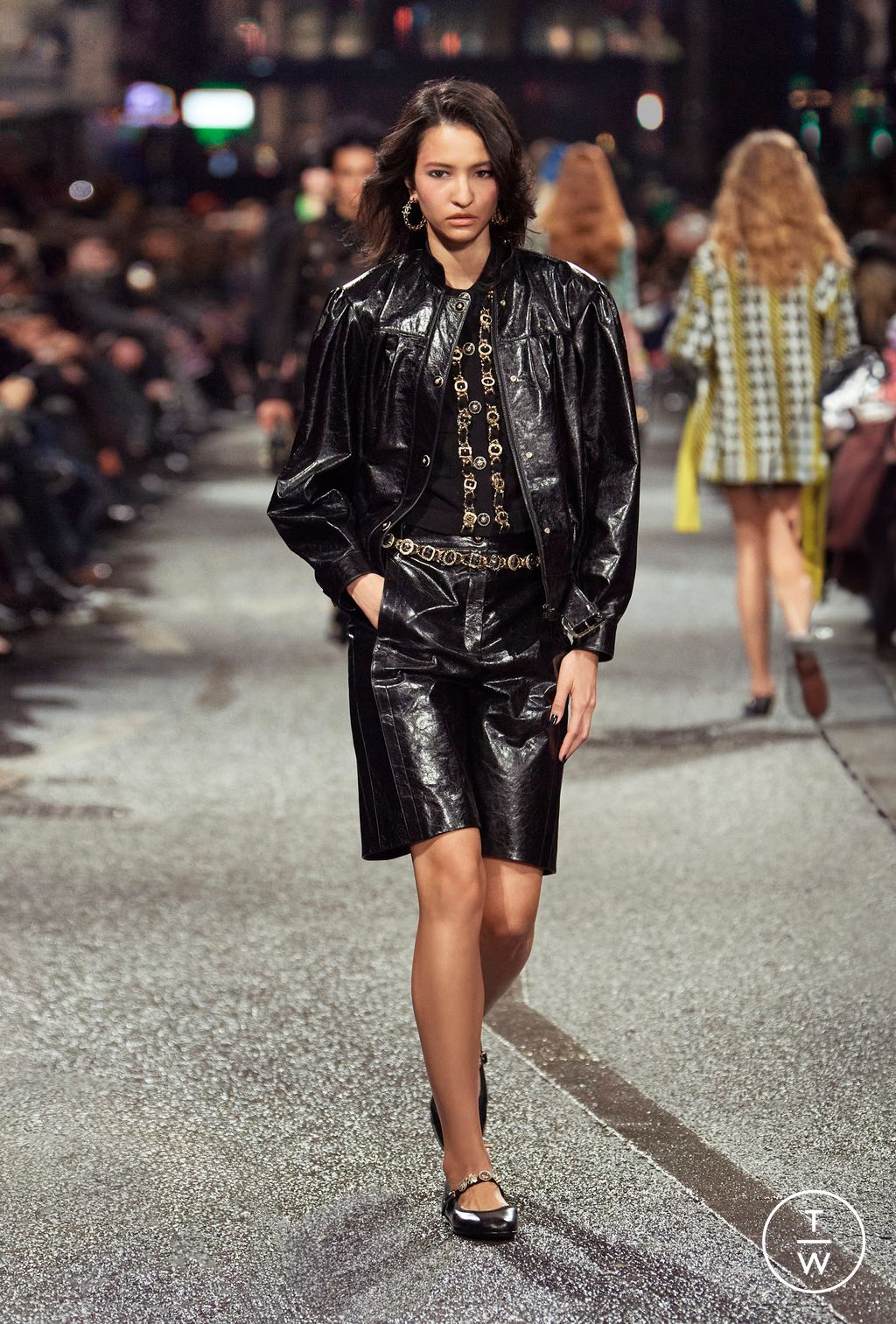 Fashion Week Paris Pre-Fall 2024 look 64 from the Chanel collection womenswear