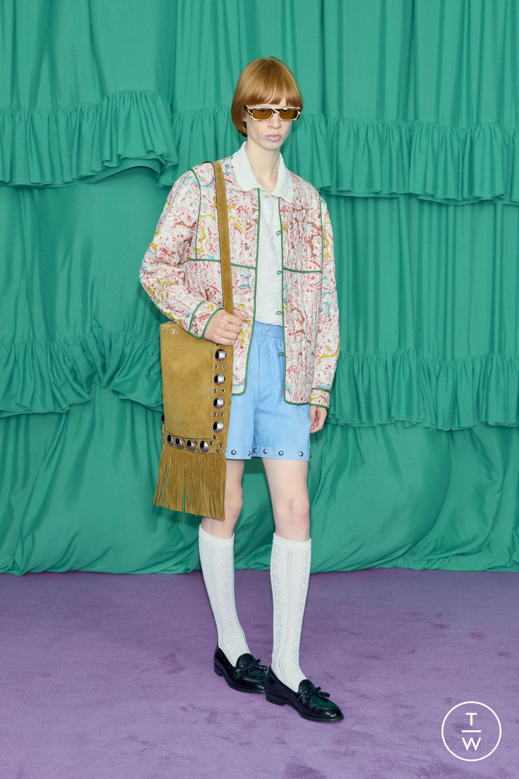 Fashion Week Paris Pre-Fall 2025 look 133 de la collection Valentino womenswear