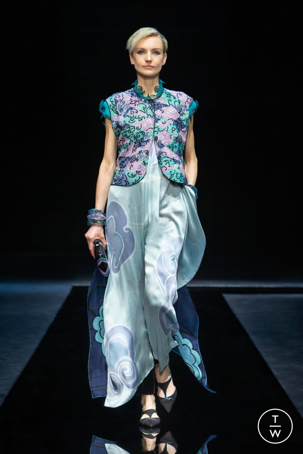Fashion Week Milan Fall/Winter 2021 look 69 from the Giorgio Armani collection womenswear