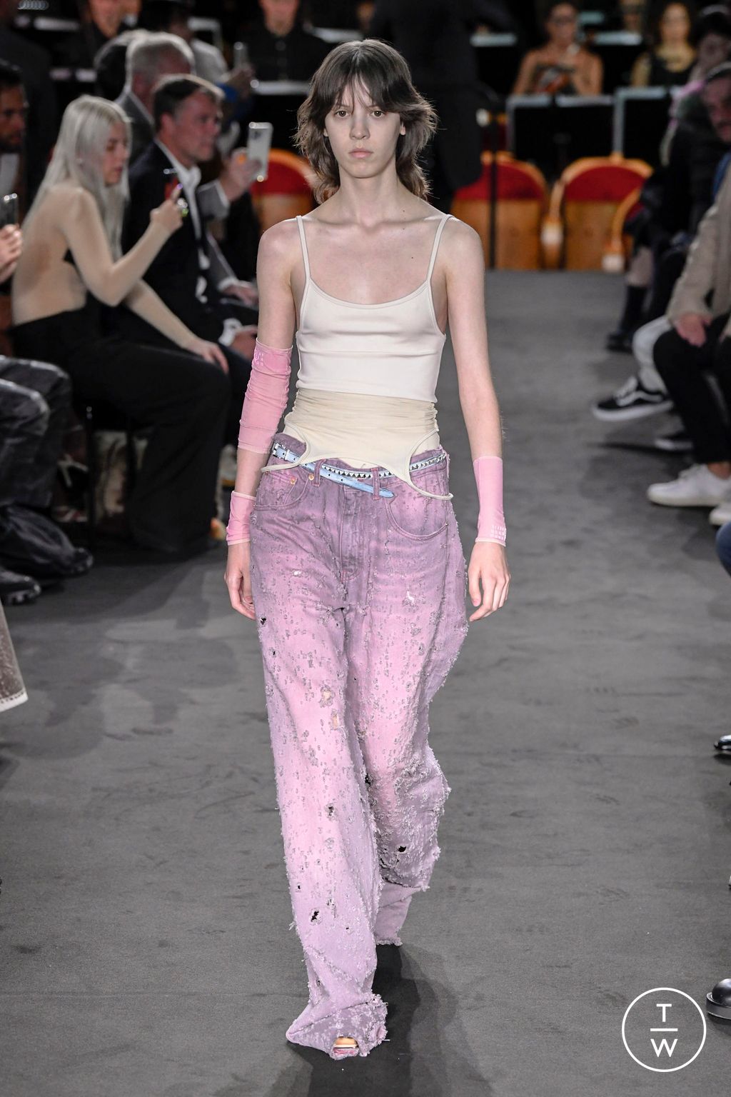 Fashion Week Milan Spring/Summer 2023 look 4 from the MM6 Maison Margiela collection womenswear