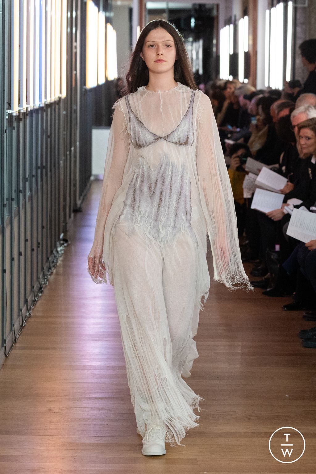 Fashion Week Paris Fall/Winter 2024 look 32 de la collection IFM PARIS womenswear