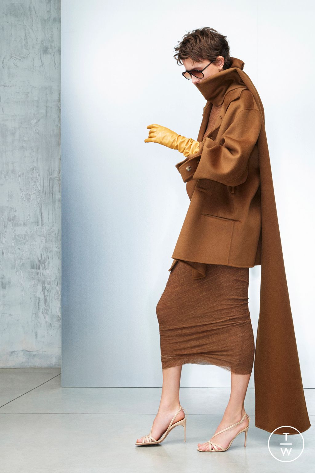 Fashion Week Milan Pre-Fall 2024 look 7 de la collection Philosophy di Lorenzo Serafini womenswear