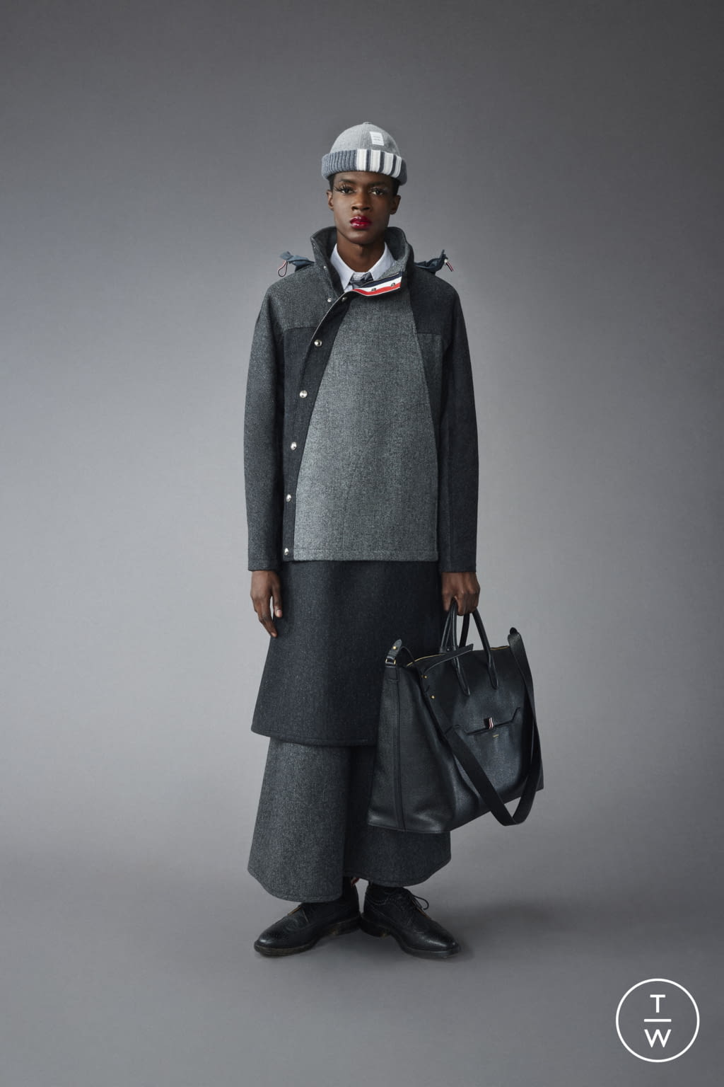 Fashion Week Paris Pre-Fall 2022 look 8 from the Thom Browne collection 男装