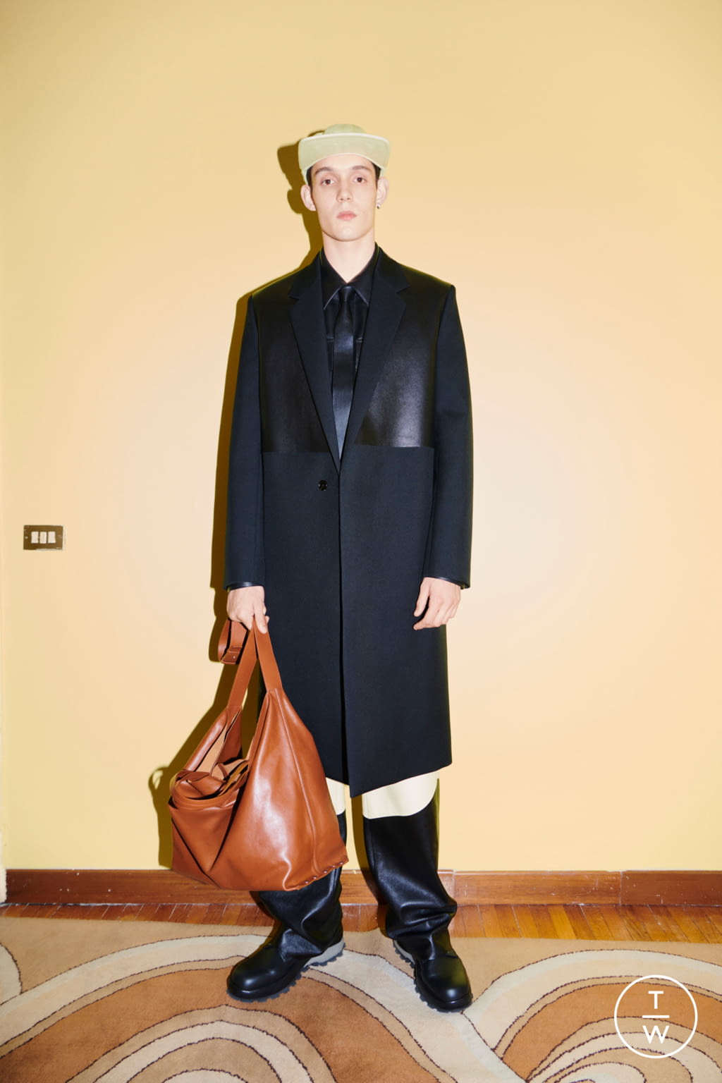 Fashion Week Paris Spring/Summer 2022 look 7 from the Jil Sander collection 男装