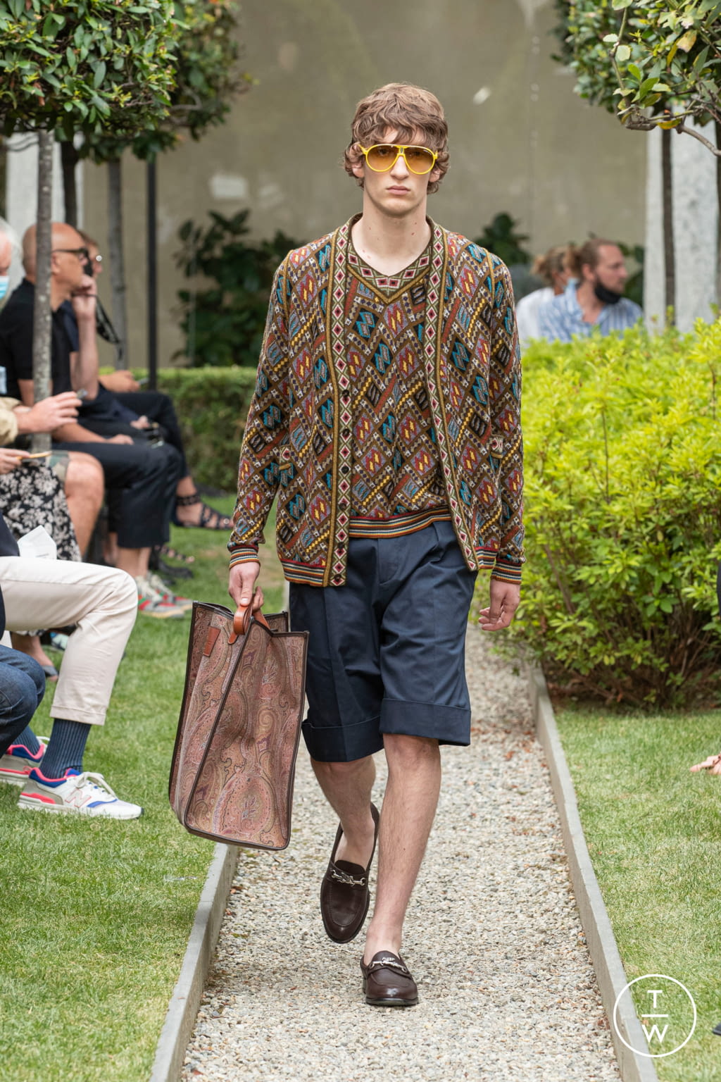 Fashion Week Milan Spring/Summer 2021 look 7 from the Etro collection 男装