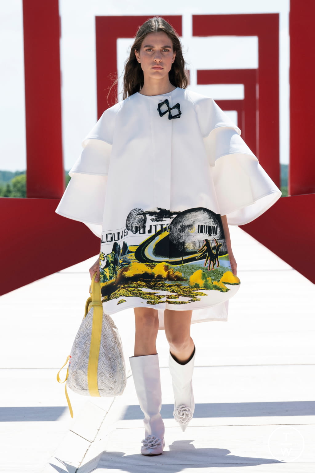 Fashion Week Paris Resort 2022 look 7 de la collection Louis Vuitton womenswear