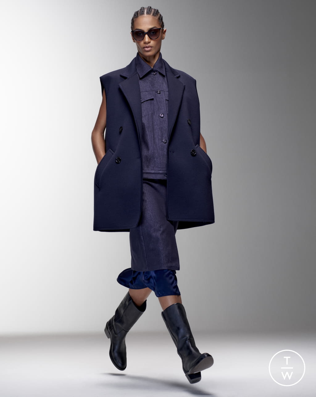Fashion Week Milan Pre-Fall 2022 look 7 from the Max Mara collection 女装