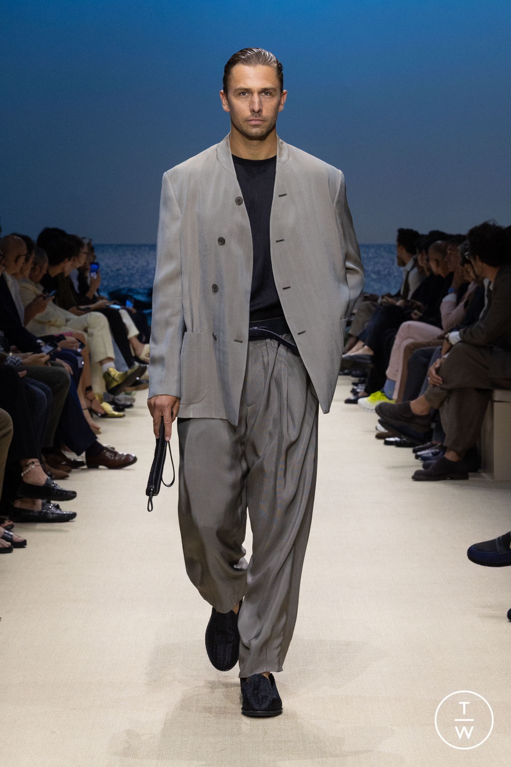 Fashion Week Milan Spring/Summer 2026 look 70 de la collection Giorgio Armani menswear
