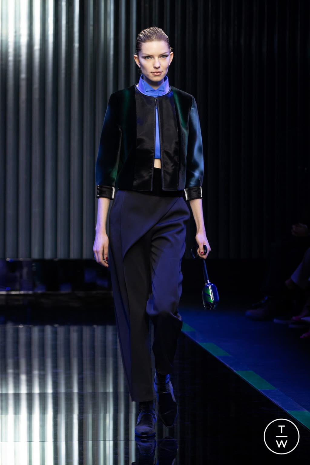 Fashion Week Milan Fall/Winter 2022 look 71 from the Giorgio Armani collection womenswear