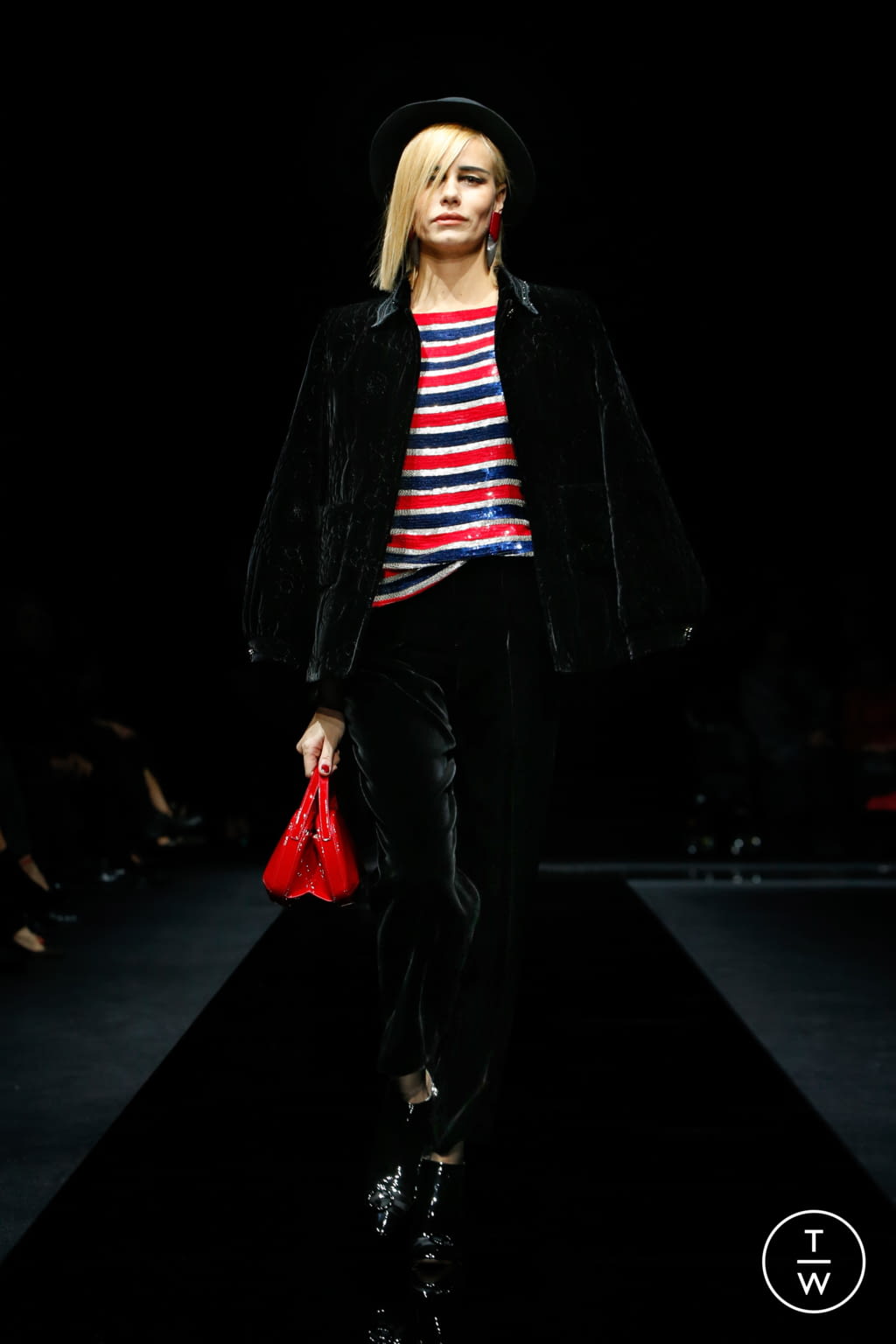 Fashion Week Milan Pre-Fall 2020 look 72 from the Giorgio Armani collection womenswear