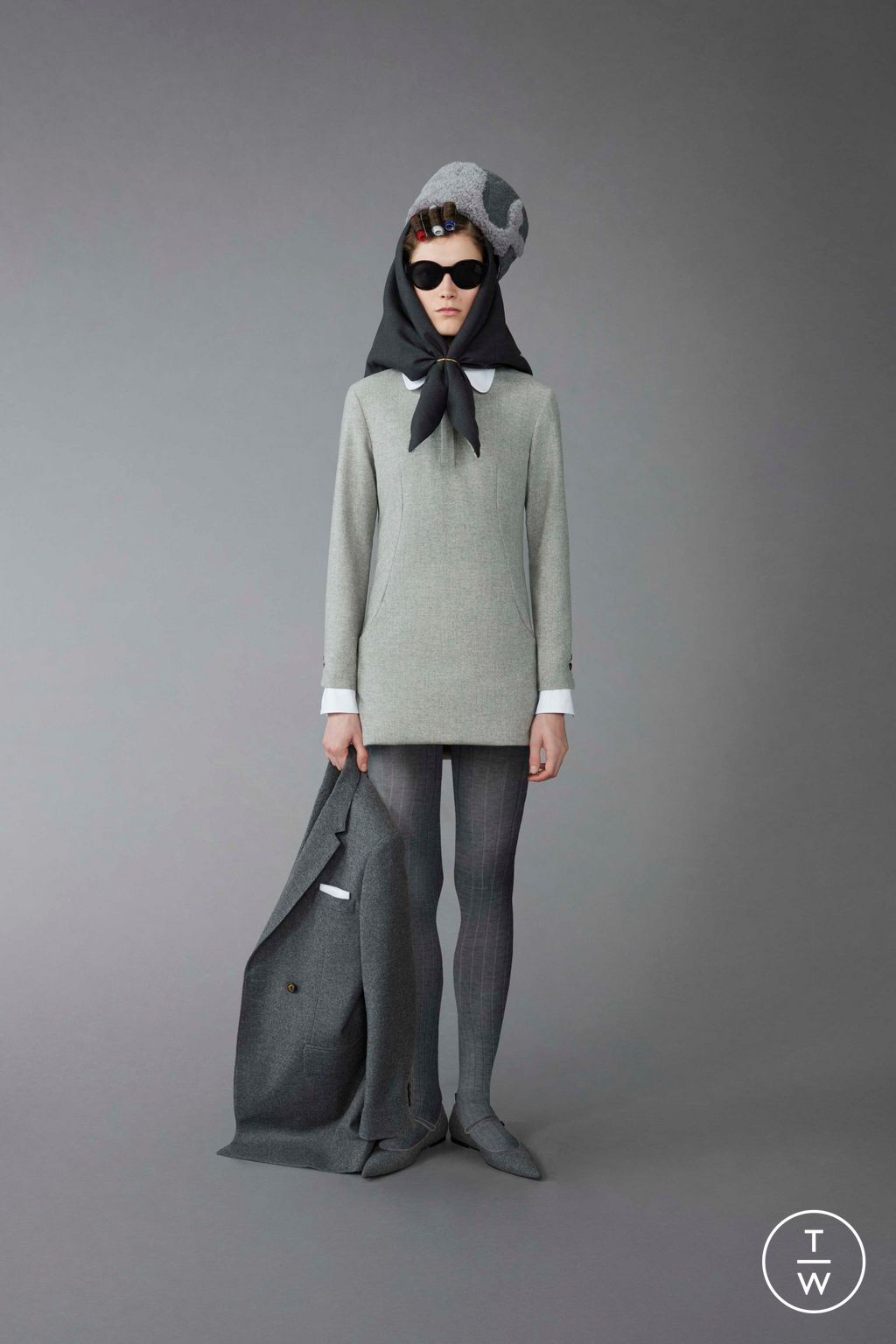 Fashion Week Paris Pre-Fall 2023 look 7 from the Thom Browne collection 女装