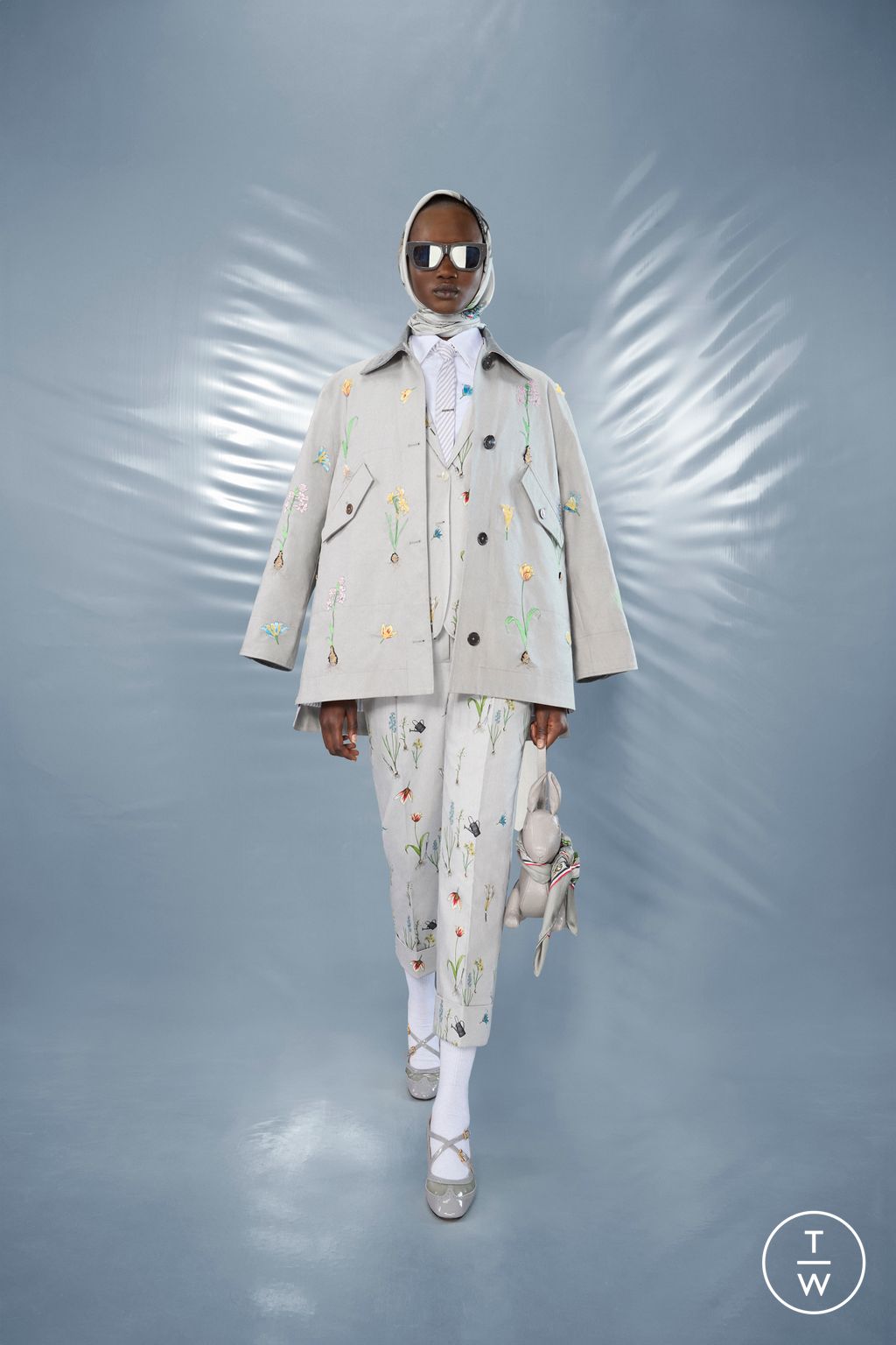 Fashion Week New York Resort 2025 look 8 from the Thom Browne collection 女装