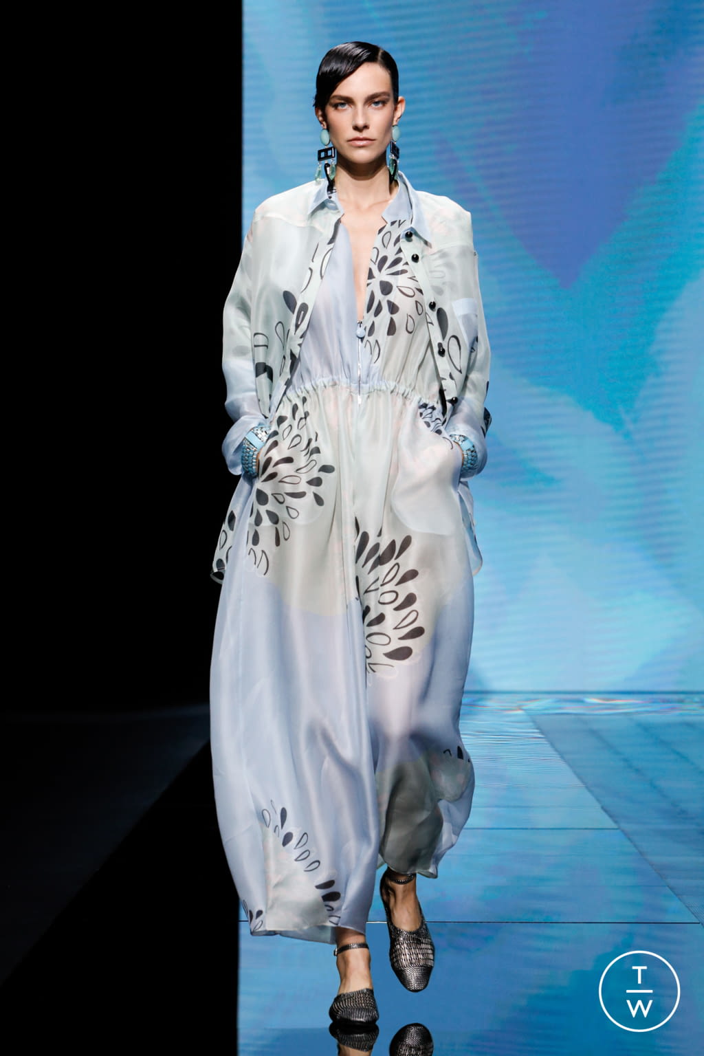Fashion Week Milan Spring/Summer 2021 look 73 from the Giorgio Armani collection 女装