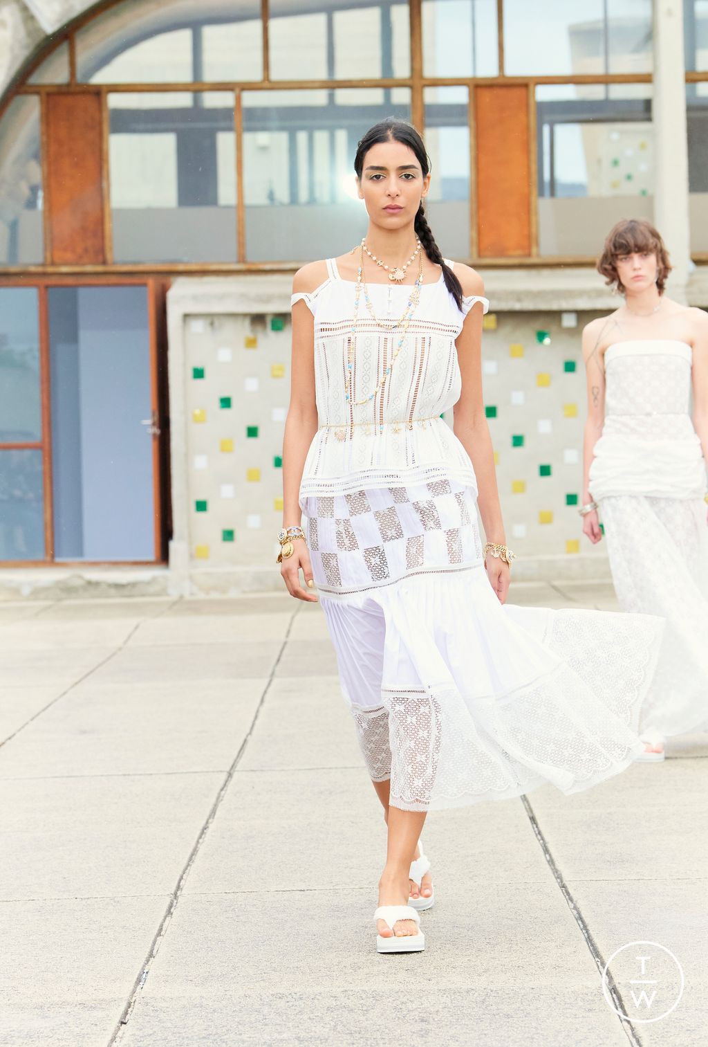Fashion Week Paris Resort 2025 look 73 from the Chanel collection 女装