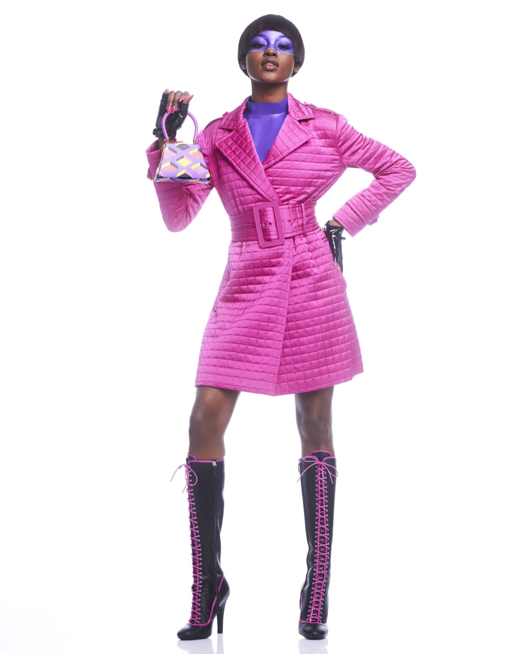 Fashion Week New York Pre-Fall 2022 look 73 from the Moschino collection 女装