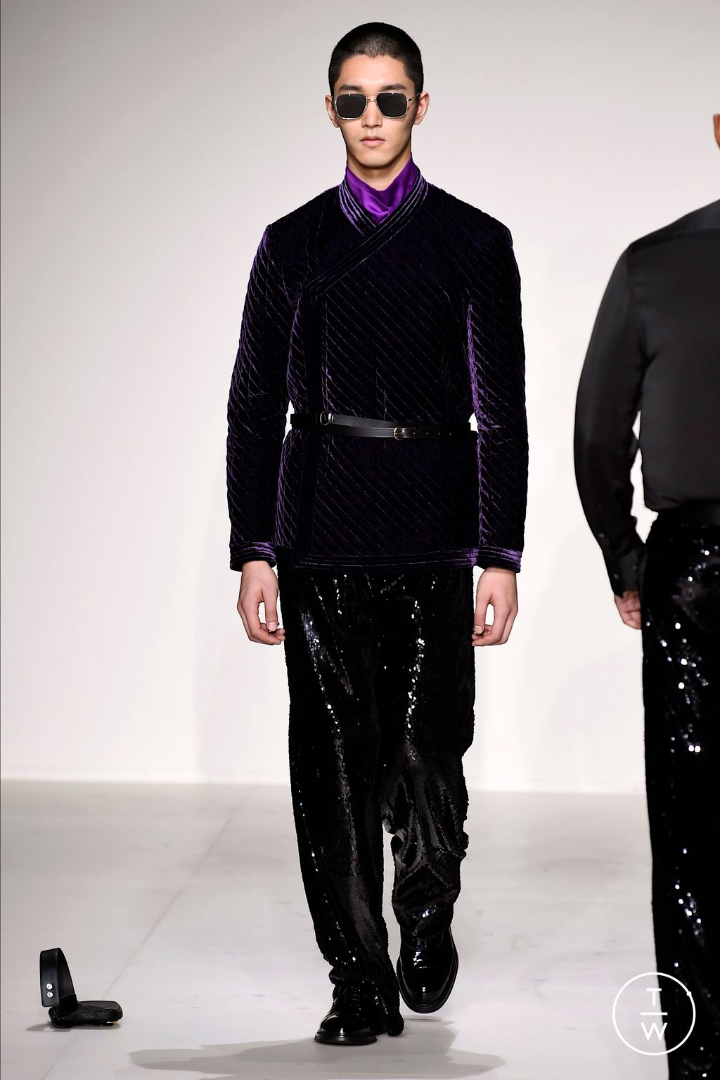 Fashion Week Milan Fall/Winter 2023 look 96 from the Emporio Armani collection menswear