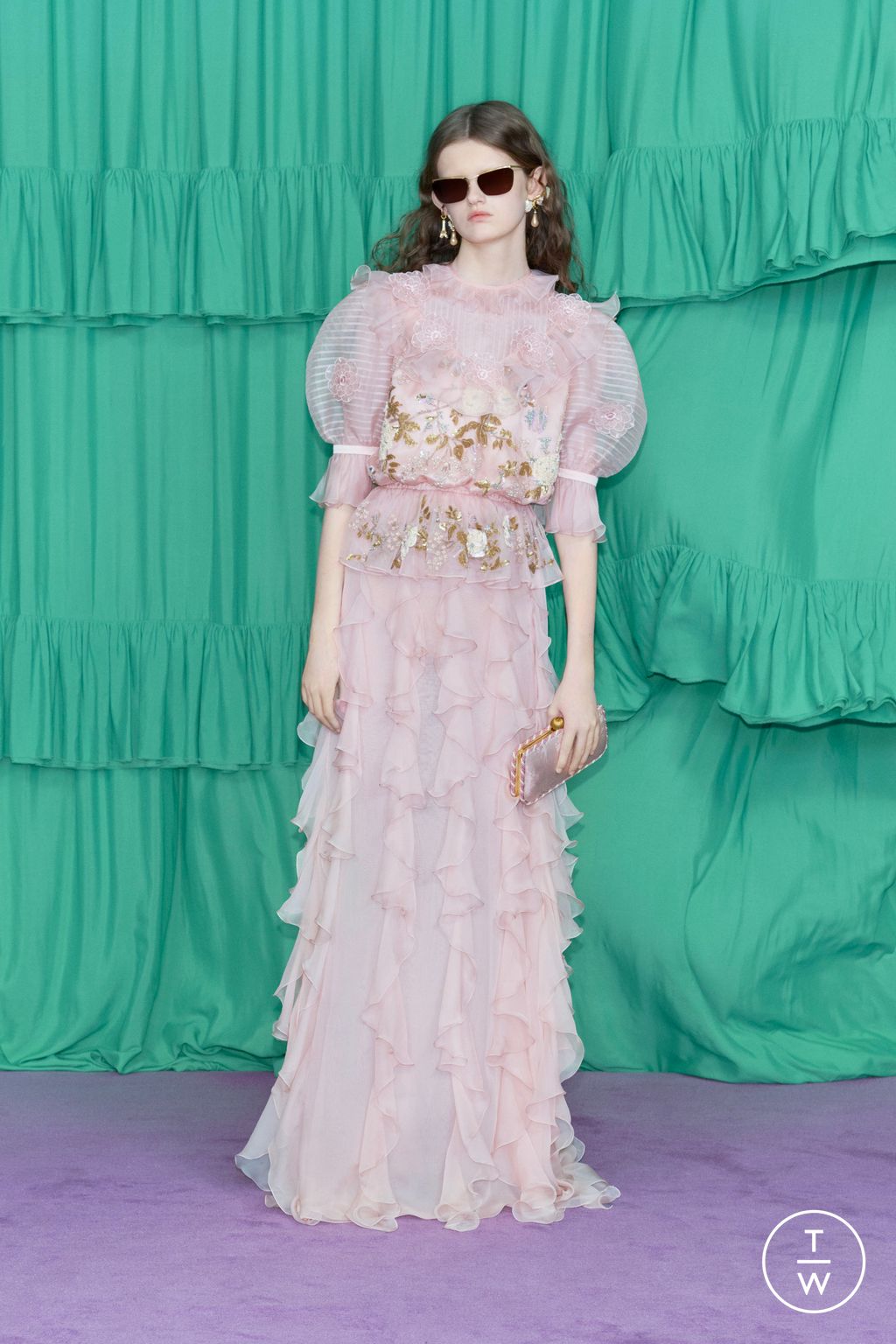 Fashion Week Paris Pre-Fall 2025 look 143 from the Valentino collection womenswear