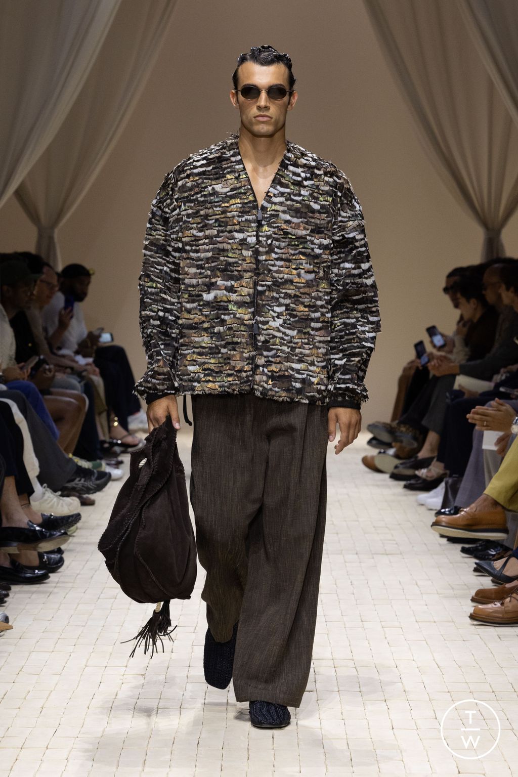 Fashion Week Milan Spring/Summer 2026 look 75 de la collection Emporio Armani menswear