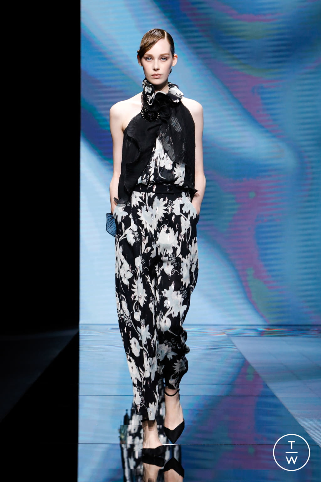 Fashion Week Milan Spring/Summer 2021 look 76 de la collection Giorgio Armani womenswear